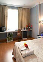 Hotel City House Las Lomas