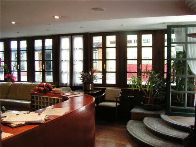 Hotel La Plaza I