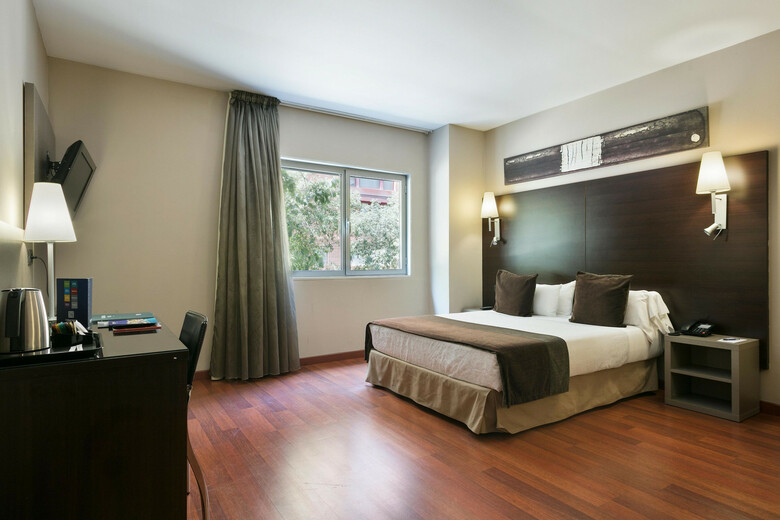 Hotel Front Mar�tim