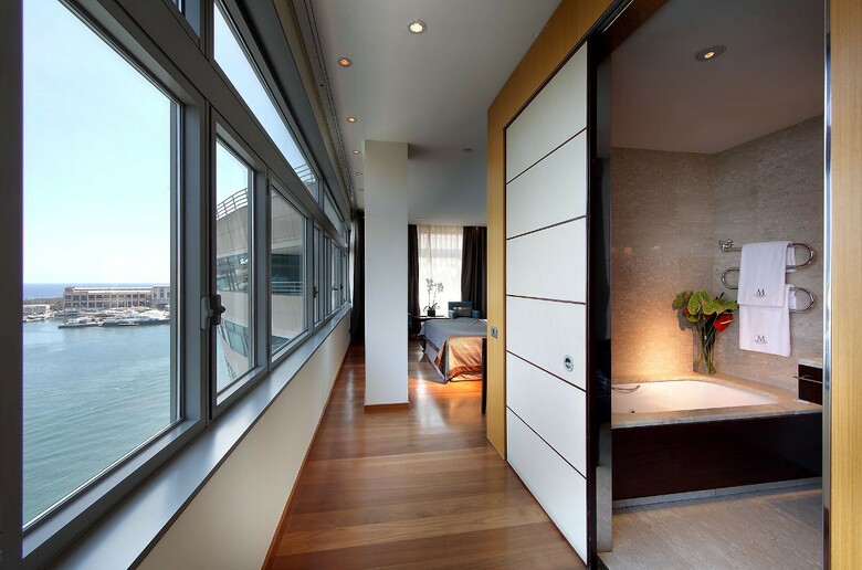 Hotel Eurostars Grand Marina