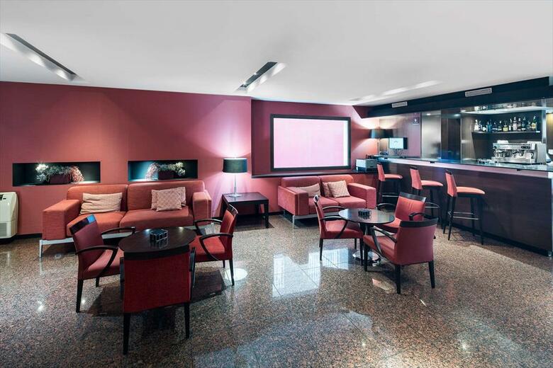 Hotel Catalonia Mikado