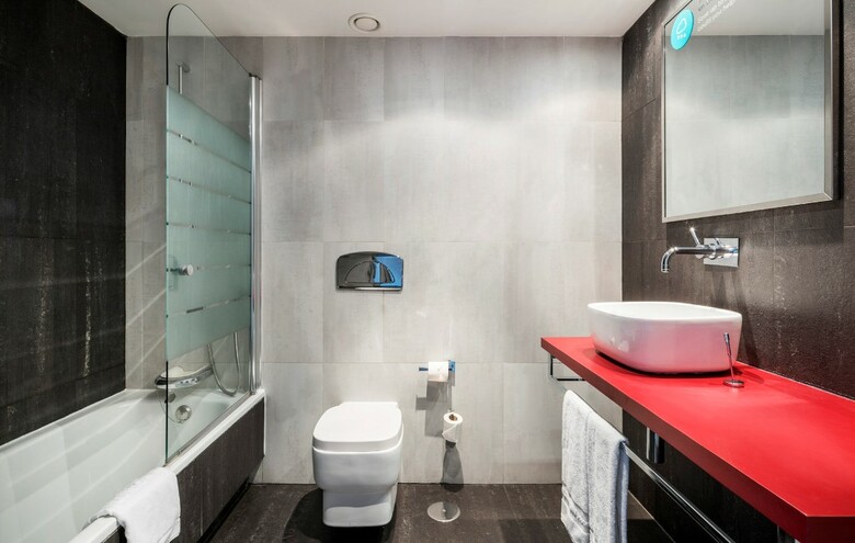 Hotel Ilunion Suites Madrid