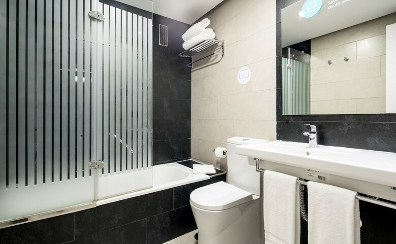Hotel Ilunion Suites Madrid