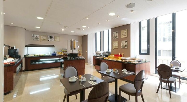 TRYP Madrid Cibeles Hotel