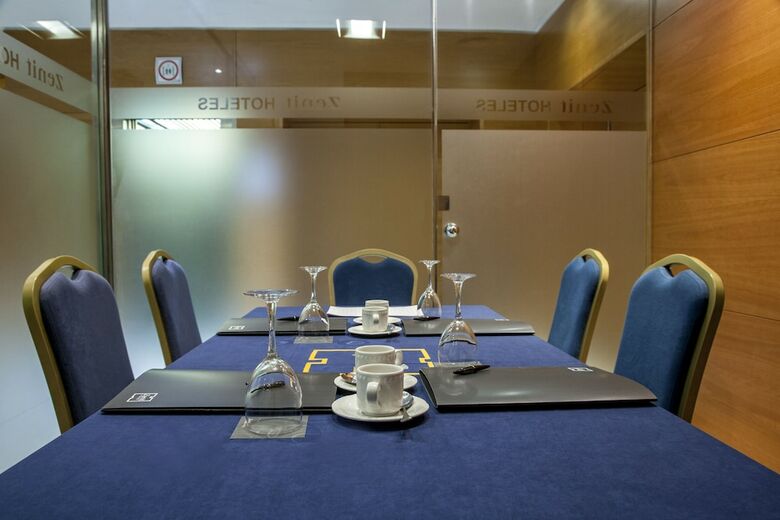 Hotel Zenit Malaga