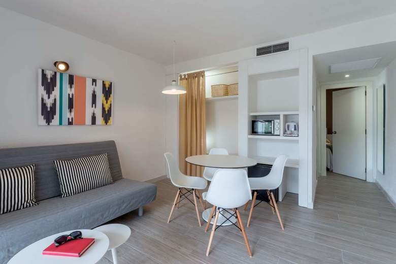 Hotel Fergus Club Europa