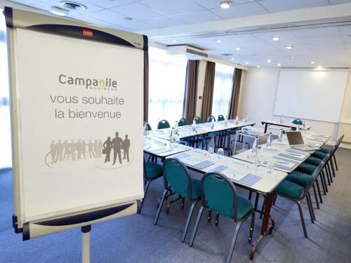 Hotel Campanile Versailles-buc