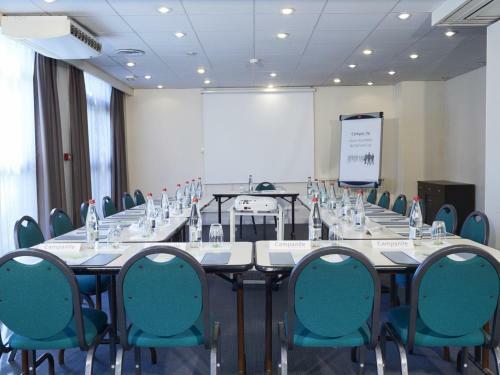 Hotel Campanile Versailles-buc