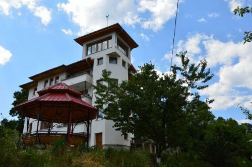 Hostal Guestrooms Sekvoia