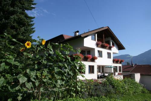 Hostal G�stehaus Treichl