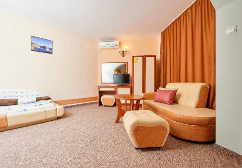 Peneka Hotel