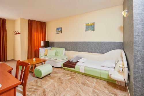 Peneka Hotel