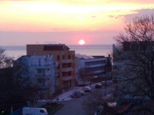 Hotel North