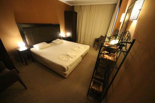 Menada Apartments In Royal Beach