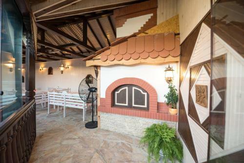 Hostal Guesthouse Versailles