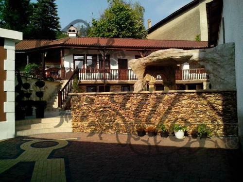 Hostal Guesthouse Versailles