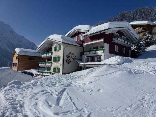 Hostal Haus Alpenecho