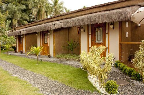 Hostal Pousada De Charme Emirados