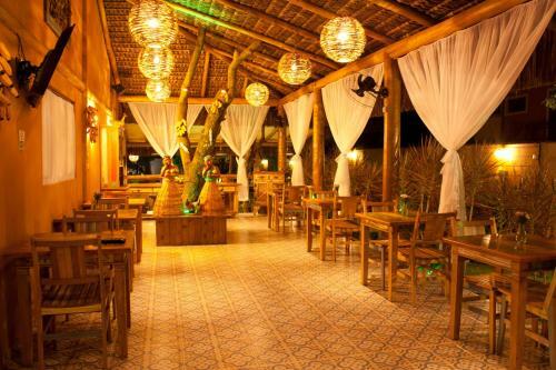 Hostal Pousada De Charme Emirados