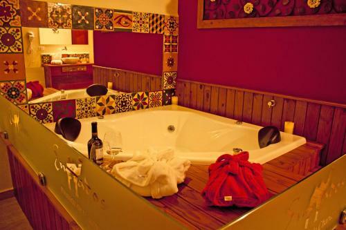 Hostal Pousada De Charme Emirados