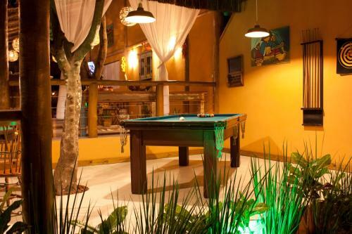 Hostal Pousada De Charme Emirados