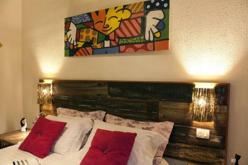 Hostal Pousada De Charme Emirados