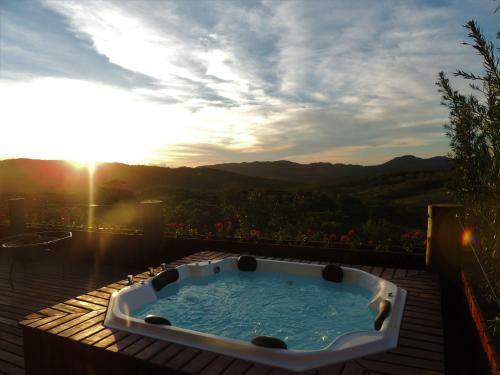 Hostal Bagu� Pousada