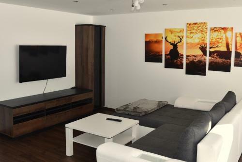 Sunseitn Apartments