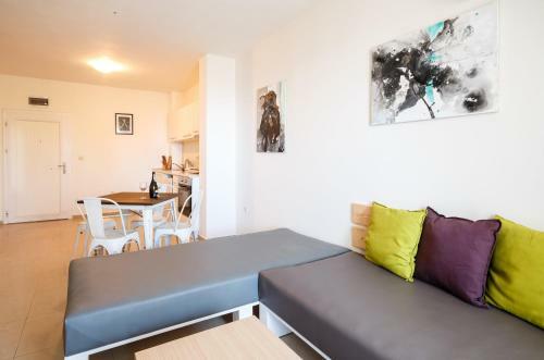 Seaside Apartment Nlv