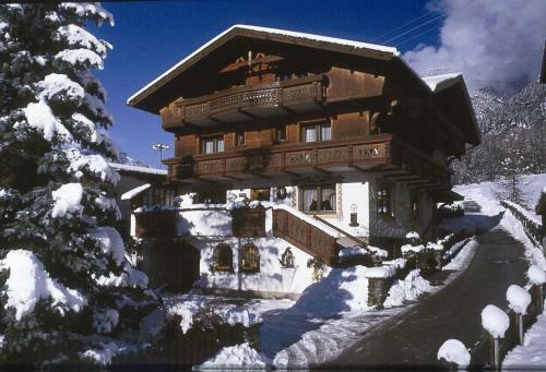 Hostal Haus Romantika
