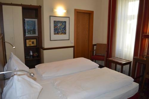 Hotel J�ger
