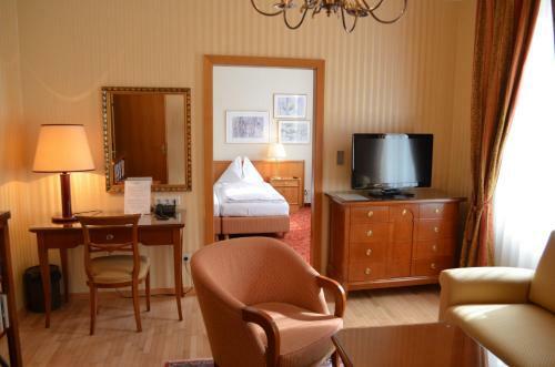 Hotel J�ger