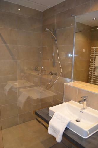 Hotel J�ger