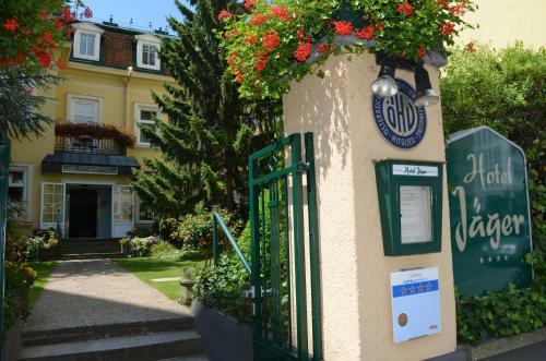 Hotel J�ger