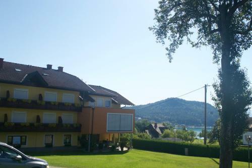 Hostal Pension Seerose