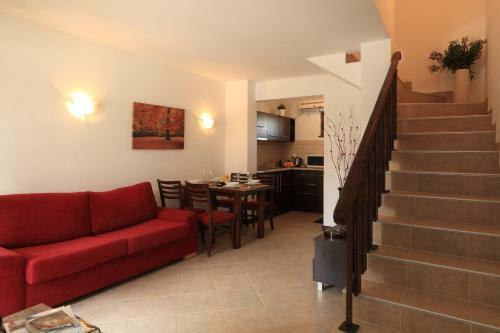Pearl Apartments