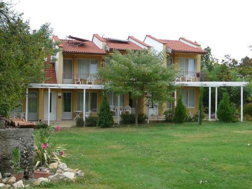Zora Camping - Bungalows