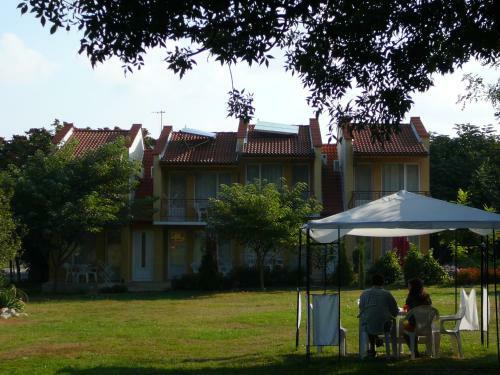 Zora Camping - Bungalows