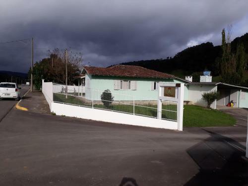 Laura's House
