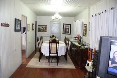 Laura's House