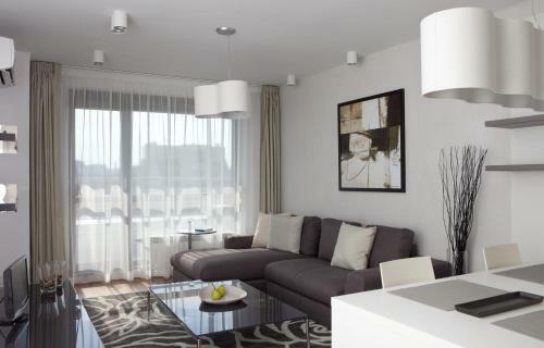 Cleves Boulevard Residence Corporate & Leisure Apartments