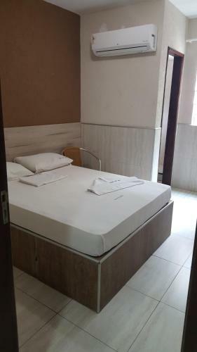 Hostal Hotel Uzi Mar