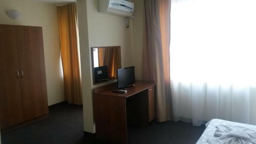 Sandor Hotel