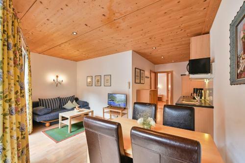 Apartamento Appartements Sursilva Im Haus Steiner