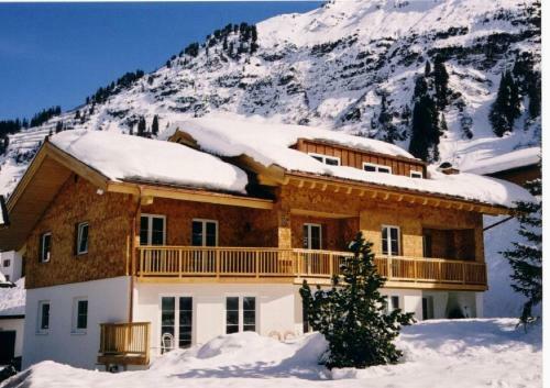 Apartamento Appartements Sursilva Im Haus Steiner