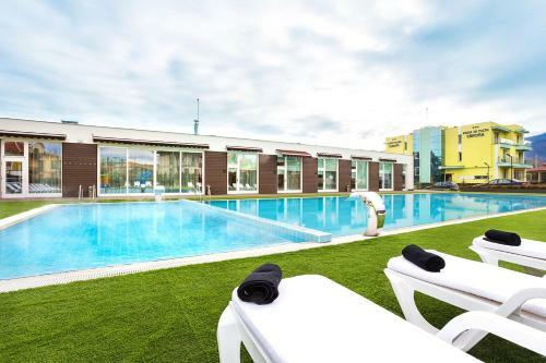 Hostal Complex Europe