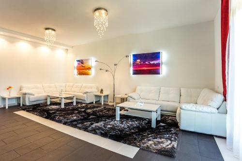 Hostal Complex Europe