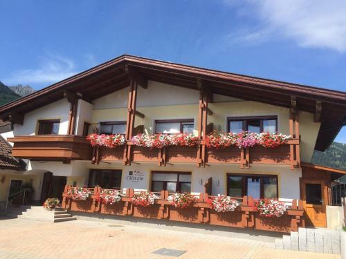 Hostal G�stehaus Gl�tzle