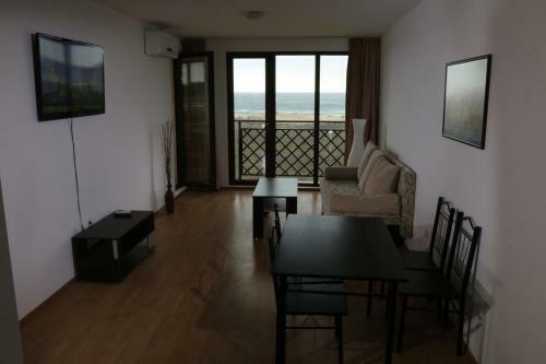 Golden Dunes Primorsko Apartments