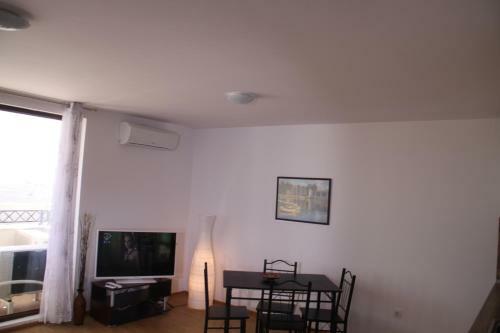 Golden Dunes Primorsko Apartments